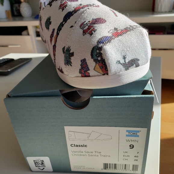 Santa Claus TOMS Limited Edition - Picture 6 of 6